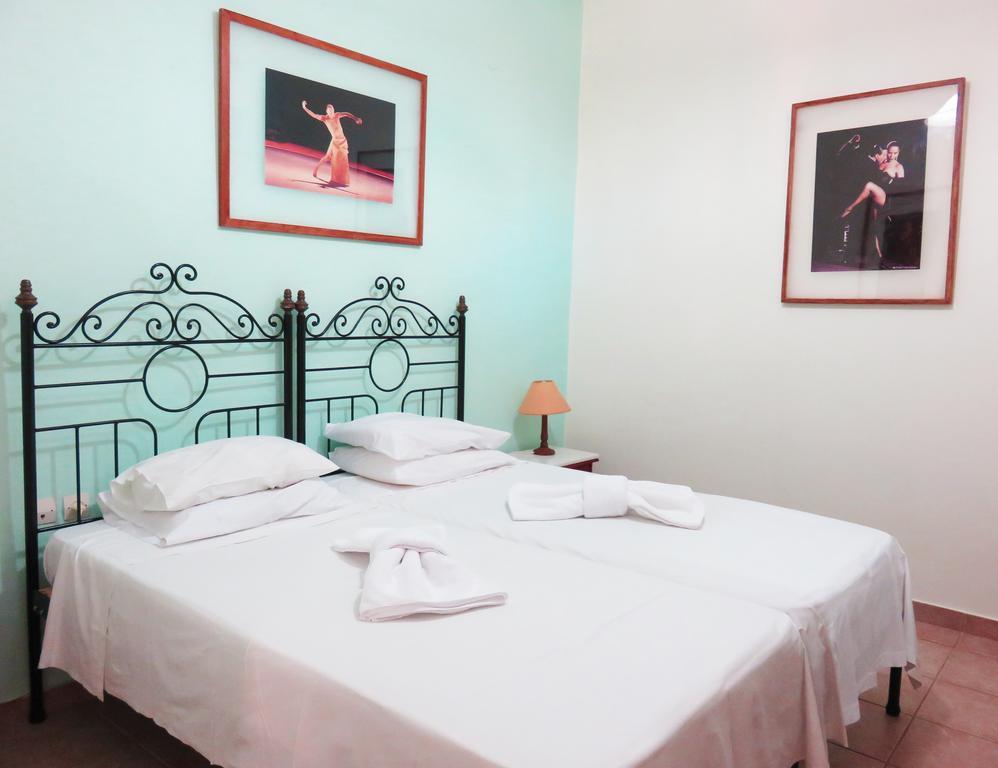 Avlitis Apartment Ermoupoli Room photo